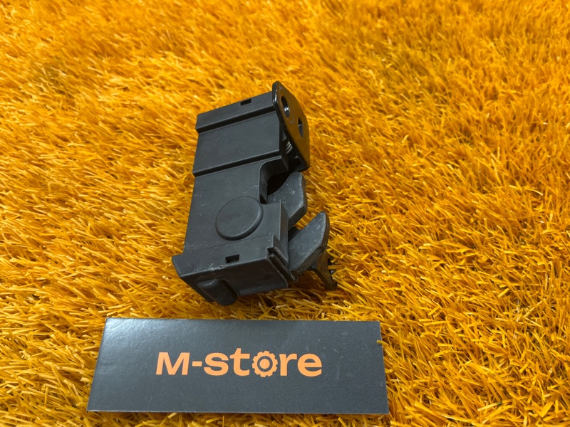 замок капота, 500 рублей, Красноярск