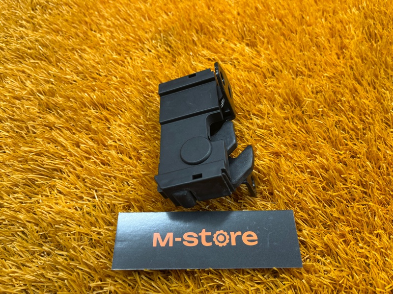 замок капота, 500 рублей, Красноярск