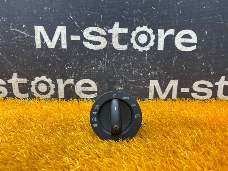 Переключатель света фар, 1000 рублей, Красноярск