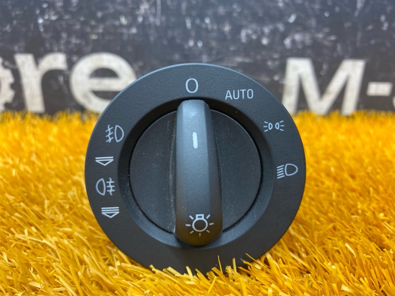 Переключатель света фар, 1000 рублей, Красноярск