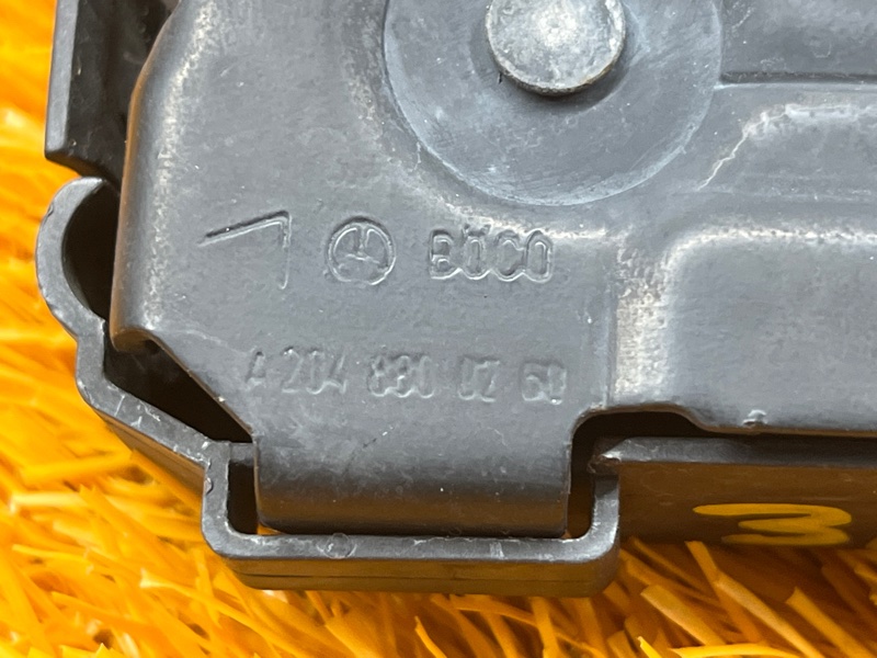 замок капота, 500 рублей, Красноярск