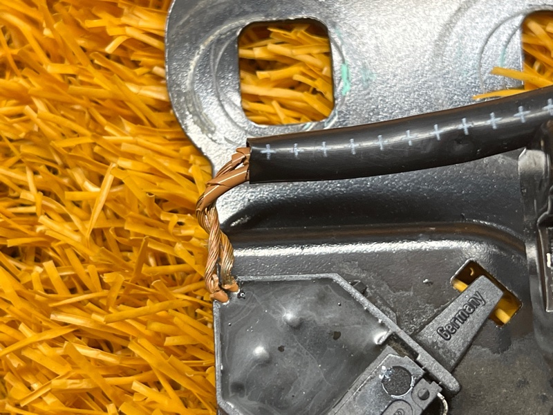 замок капота, 500 рублей, Красноярск