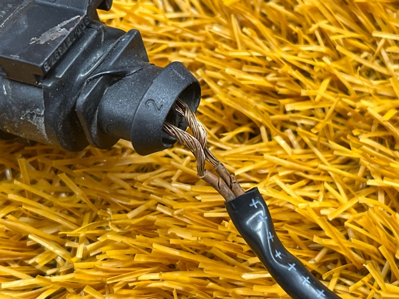 замок капота, 500 рублей, Красноярск