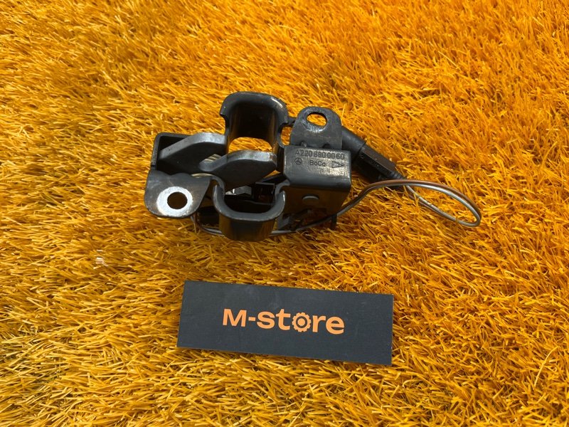 замок капота, 500 рублей, Красноярск