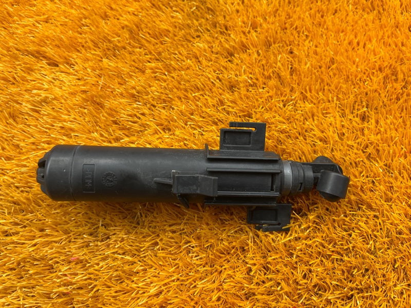 Форсунка омывателя фары, 1000 рублей, Красноярск