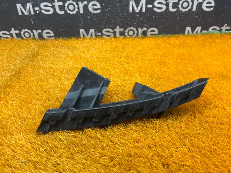 крепление бампера, 1000 рублей, Красноярск