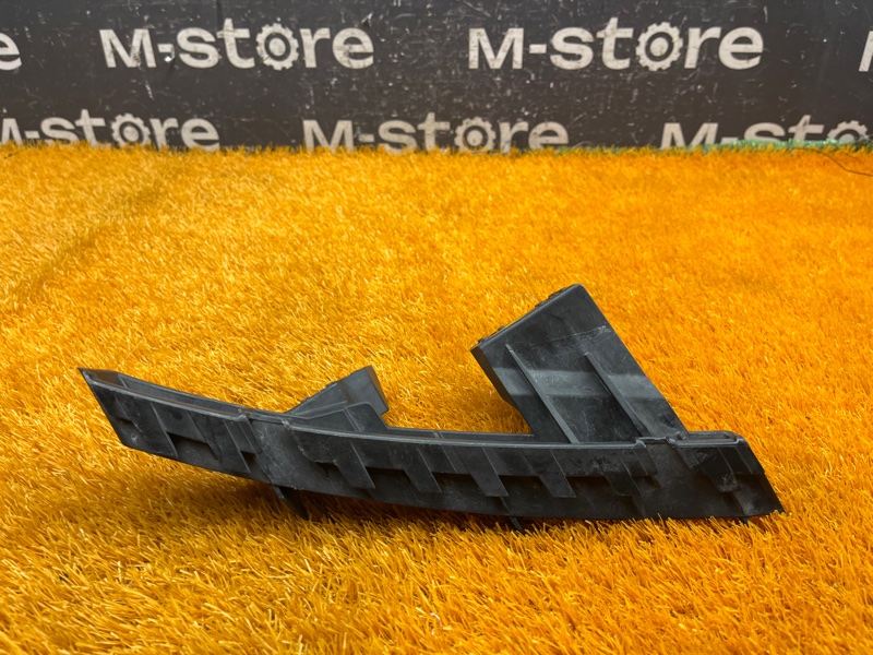 крепление бампера, 800 рублей, Красноярск