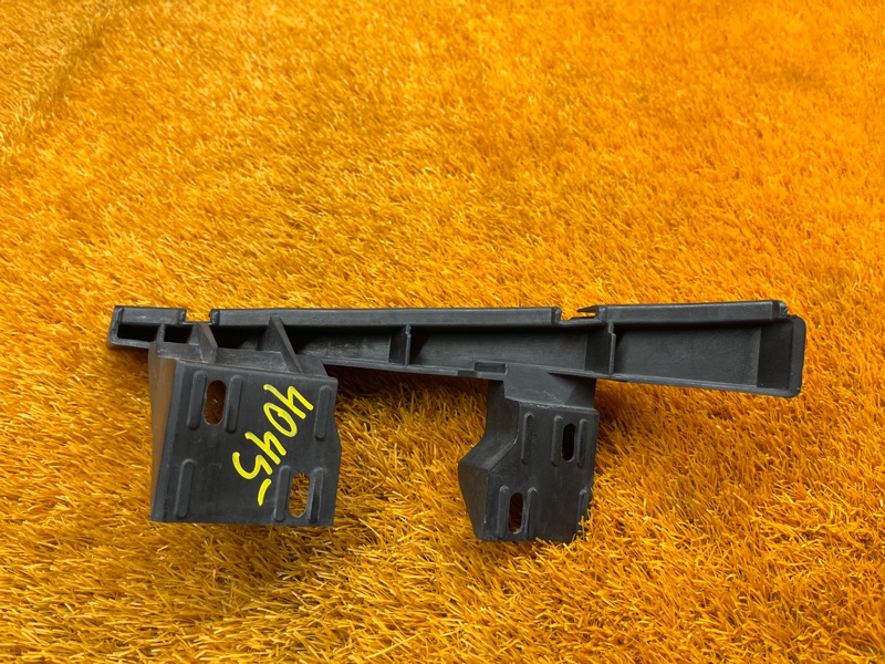 крепление бампера, 800 рублей, Красноярск