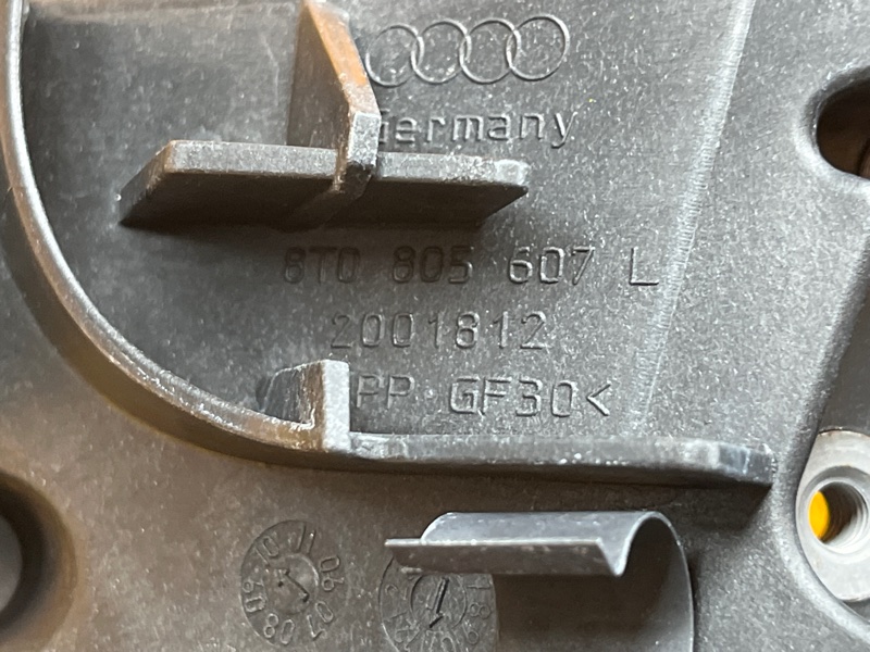 кронштейн фары, 3000 рублей, Красноярск