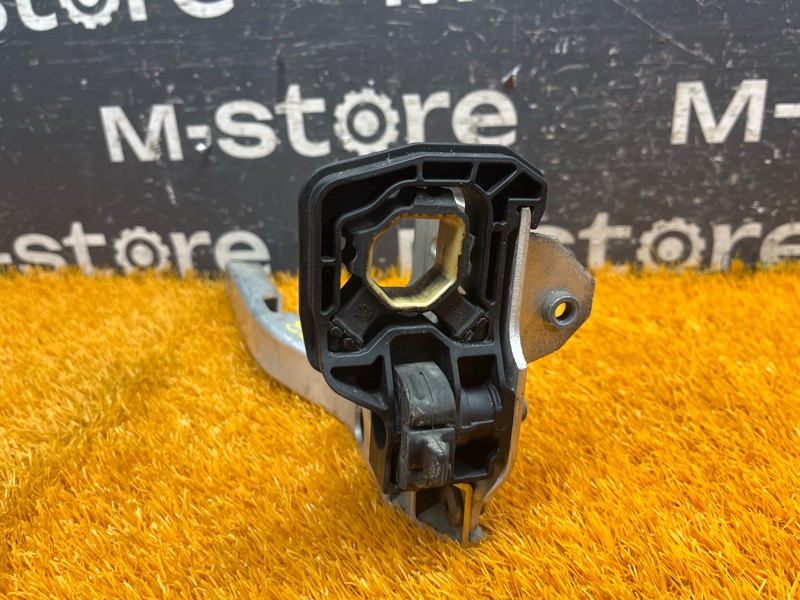 Кронштейн радиатора, 1500 рублей, Красноярск