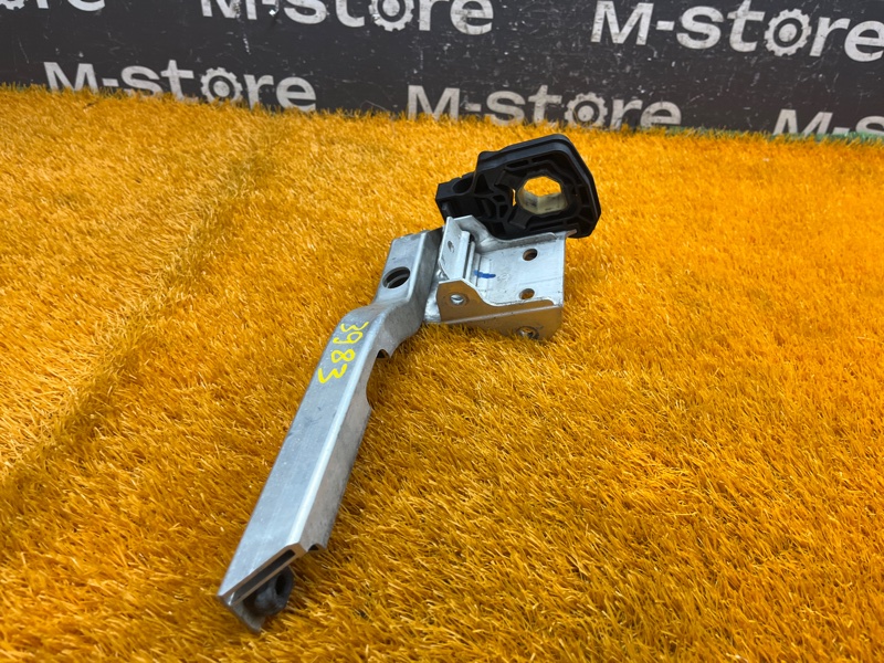 Кронштейн радиатора, 1500 рублей, Красноярск