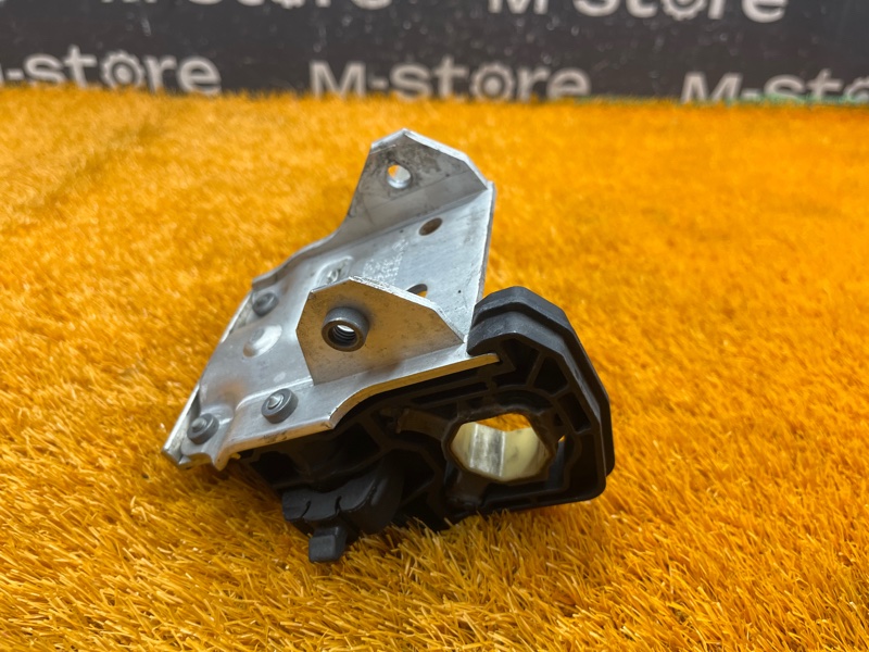 Кронштейн радиатора, 1500 рублей, Красноярск