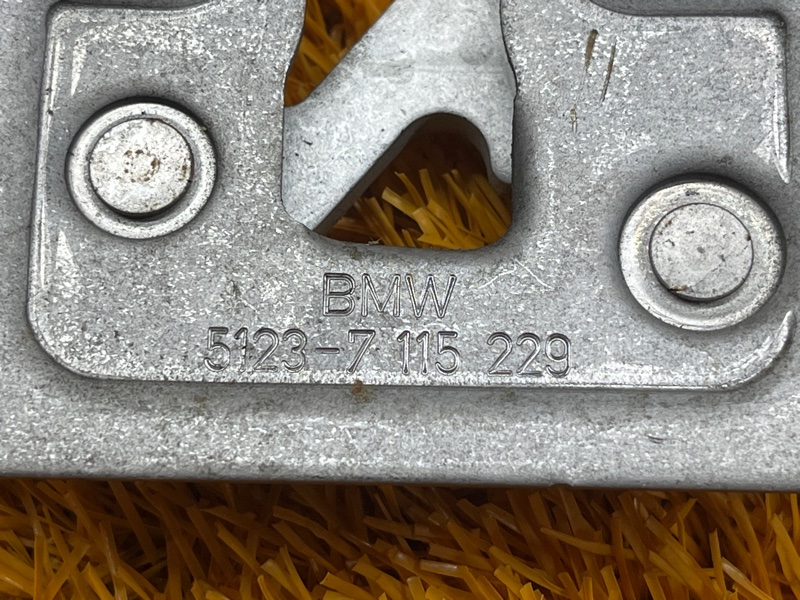 замок капота, 300 рублей, Красноярск