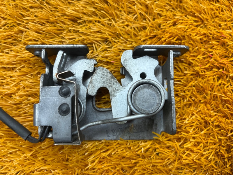 замок капота, 1500 рублей, Красноярск