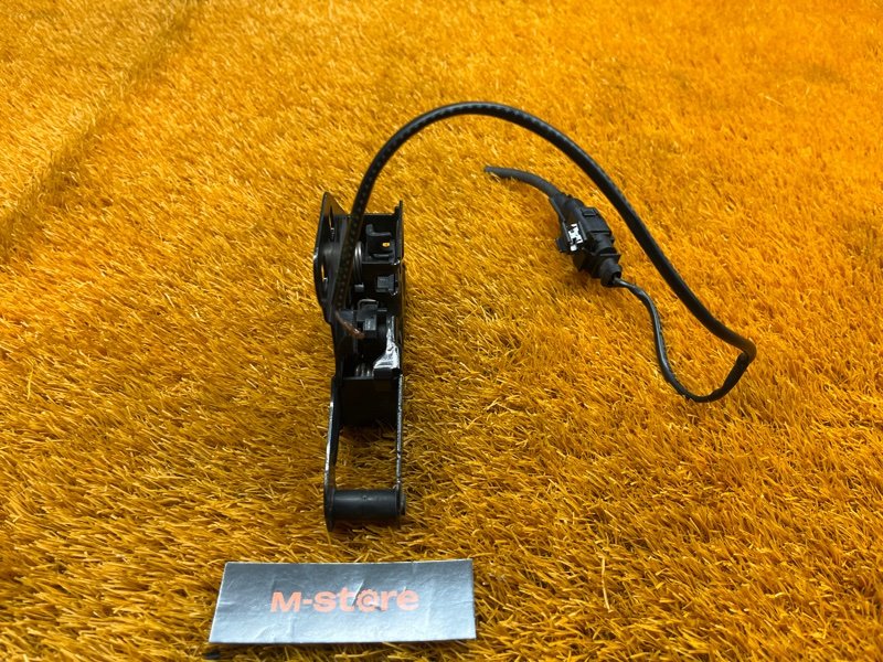 замок капота, 500 рублей, Красноярск