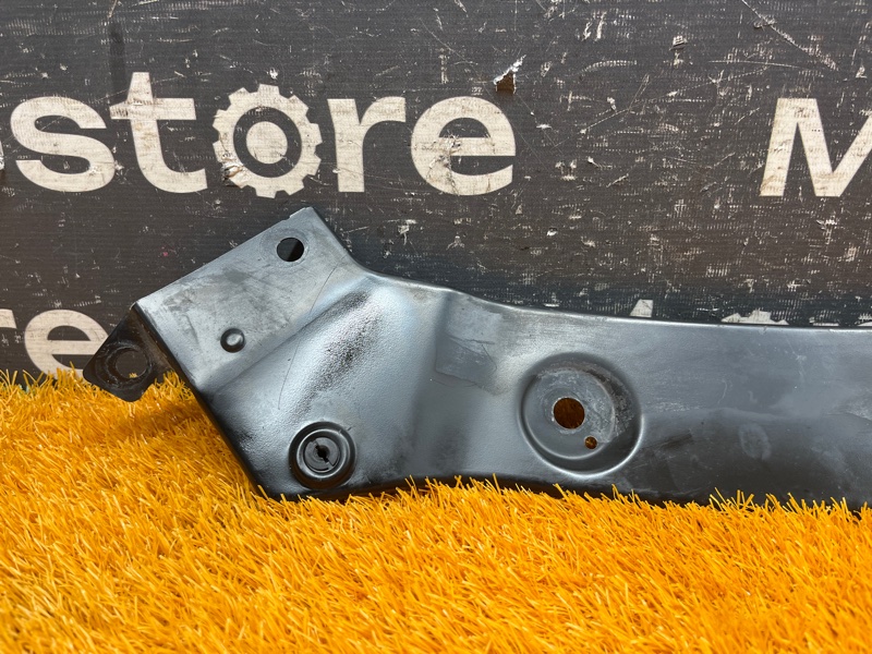 кронштейн фары, 1800 рублей, Красноярск