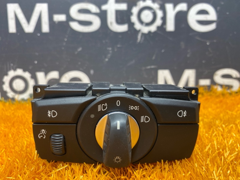 Переключатель света фар, 1000 рублей, Красноярск