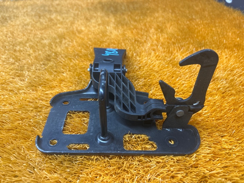 замок капота, 1500 рублей, Красноярск