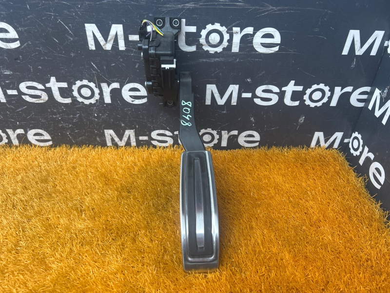 педаль газа, 500 рублей, Красноярск