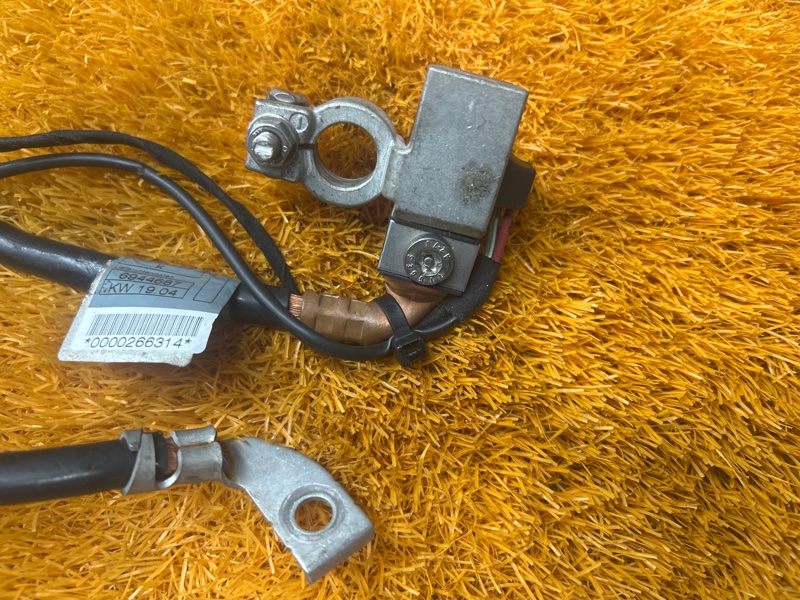 Клемма аккумулятора минус, 4000 рублей, Красноярск