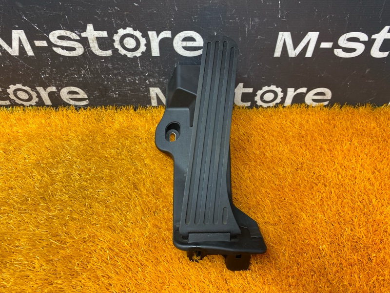 педаль газа, 900 рублей, Красноярск