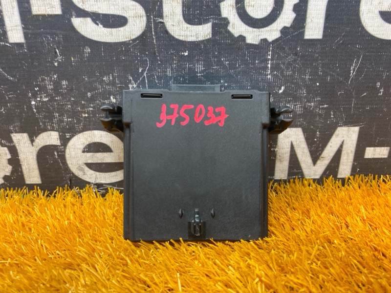 блок управления интерфейсом, 2000 рублей, Красноярск