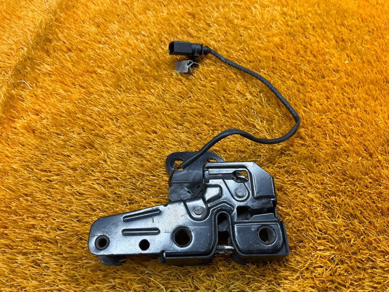 замок капота, 500 рублей, Красноярск