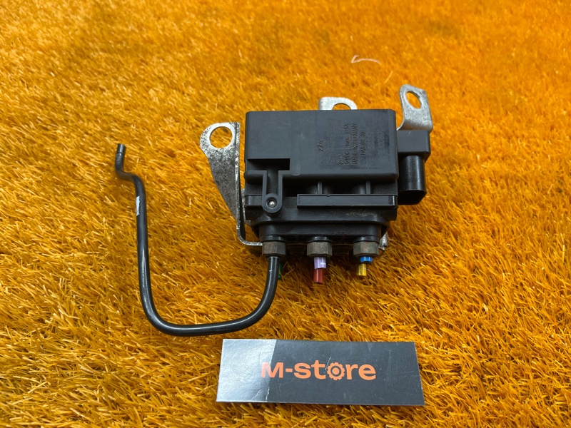 Блок клапанов пневмоподвески, 11000 рублей, Красноярск