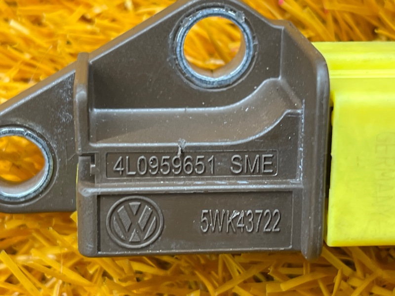 Датчик airbag ( удара), 4500 рублей, Красноярск