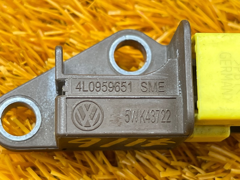 Датчик airbag ( удара), 4500 рублей, Красноярск