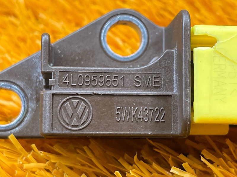 Датчик airbag ( удара), 4500 рублей, Красноярск