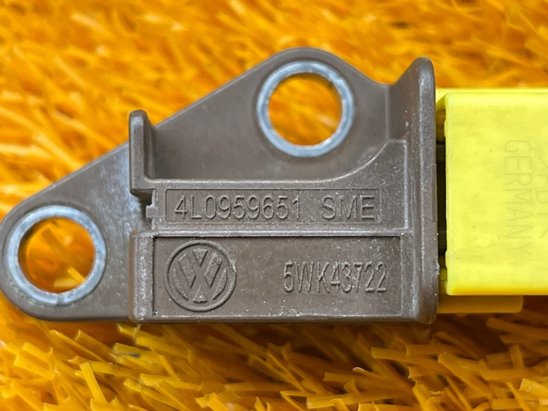 Датчик airbag ( удара), 4500 рублей, Красноярск