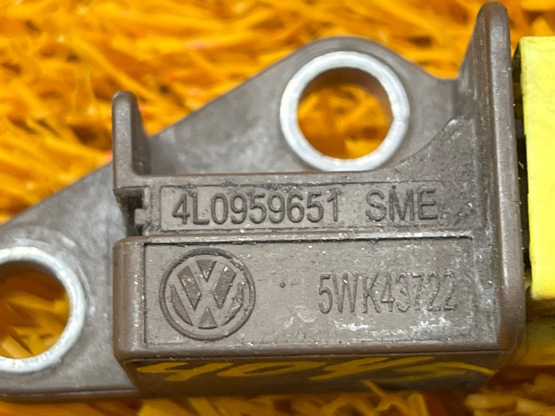 Датчик airbag ( удара), 4500 рублей, Красноярск