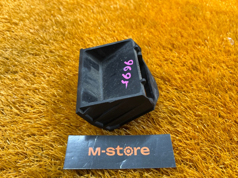 Кронштейн радиатора, 500 рублей, Красноярск