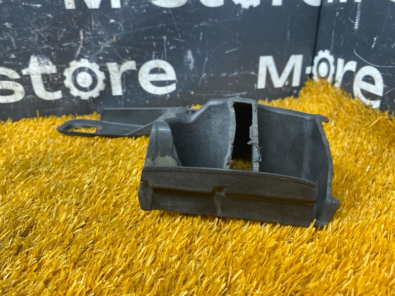 крепление бампера, 300 рублей, Красноярск