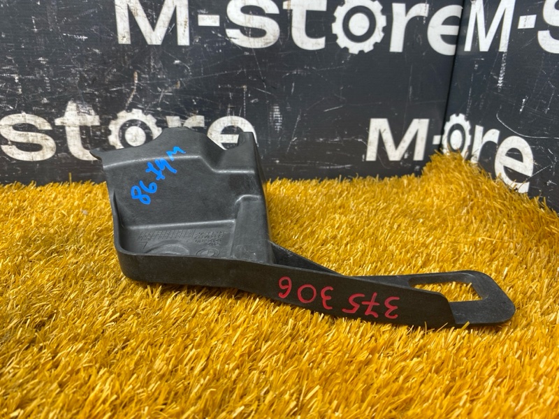 крепление бампера, 300 рублей, Красноярск