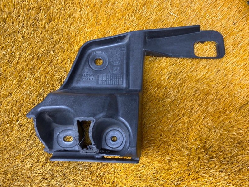 крепление бампера, 300 рублей, Красноярск