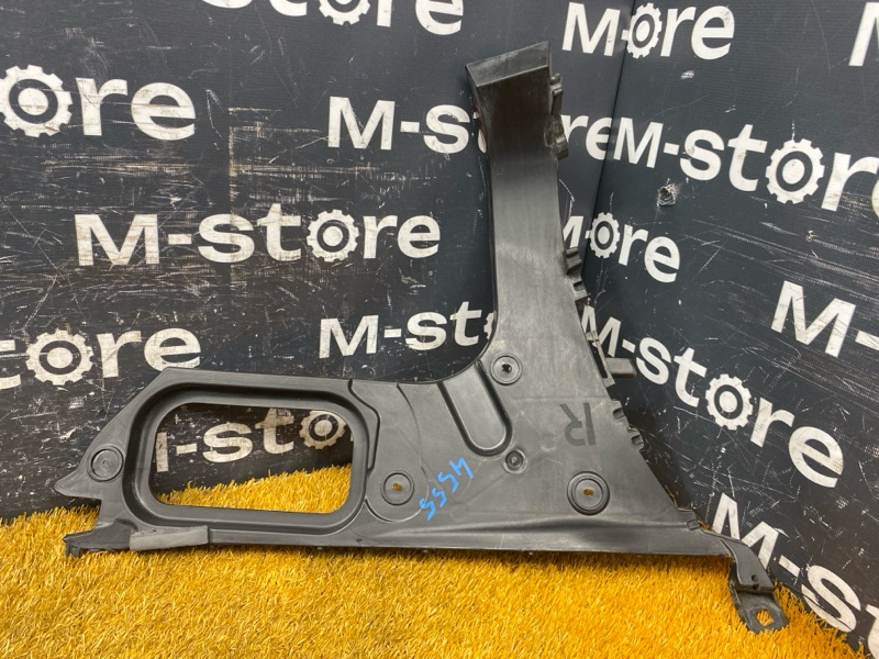 крепление бампера, 1000 рублей, Красноярск