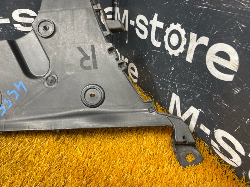 крепление бампера, 1000 рублей, Красноярск