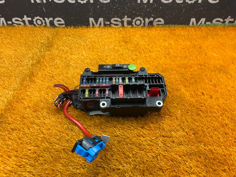 блок предохранителей, 300 рублей, Красноярск