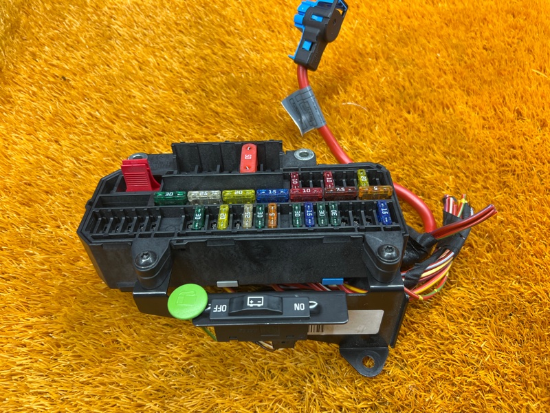 блок предохранителей, 300 рублей, Красноярск