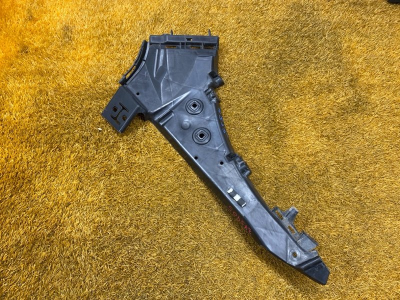 крепление бампера, 2500 рублей, Красноярск