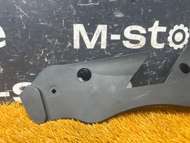 Накладка замка капота, 1000 рублей, Красноярск