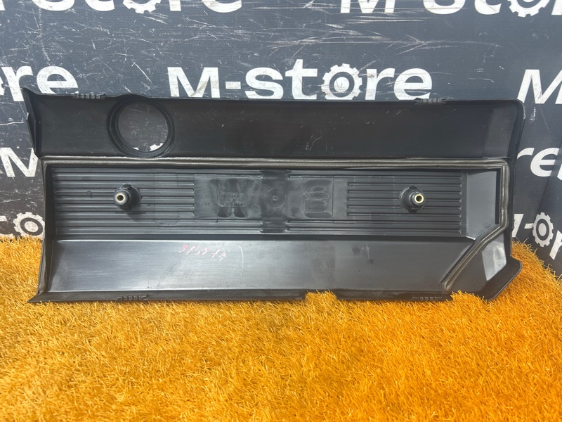 крышка двигателя, 500 рублей, Красноярск