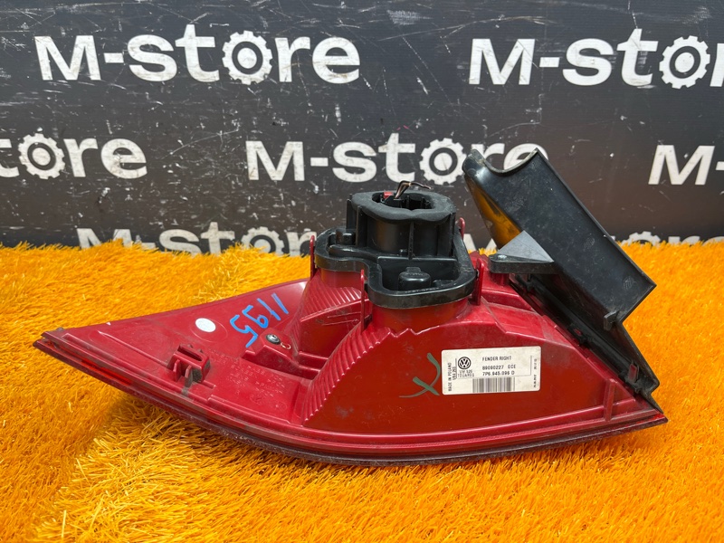 Фонарь задний, 9000 рублей, Красноярск