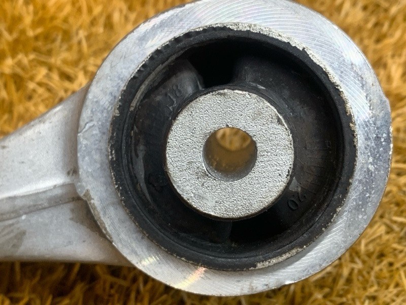 Рычаг подвески верхний, 4000 рублей, Красноярск