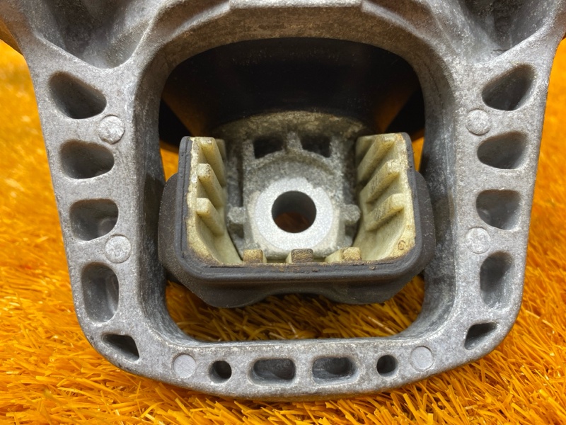 подушка двигателя, 9500 рублей, Красноярск