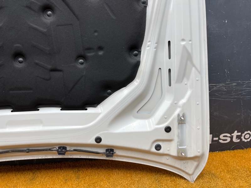 капот, 36000 рублей, Красноярск