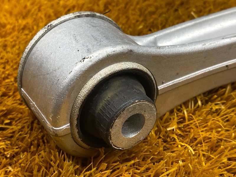 Рычаг подвески верхний, 1500 рублей, Красноярск