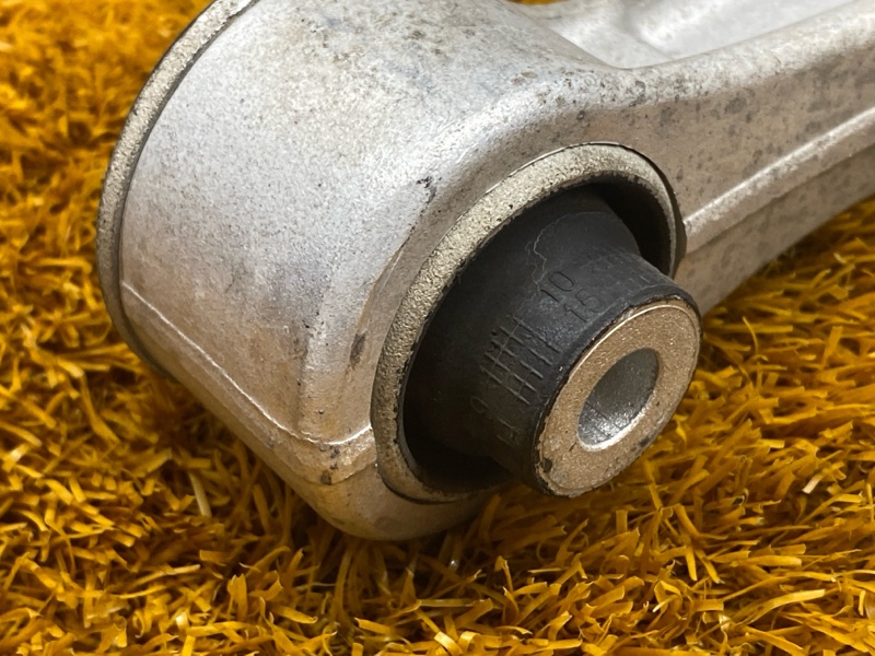 Рычаг подвески верхний, 1500 рублей, Красноярск